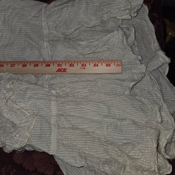 Magnolia Pearl High Low Ivory Cotton Ruffled Top - Picture 9 of 9